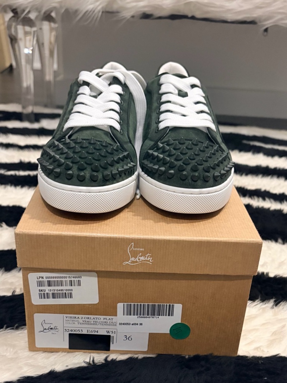 Christian Louboutin women's louboutin vieira 2 orlato flat green